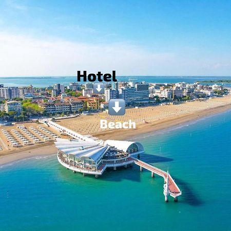 Hotel Simi Lan Lignano Sabbiadoro Bagian luar foto